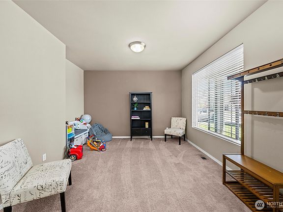 3rd image of 18834 110th Ave Ct E