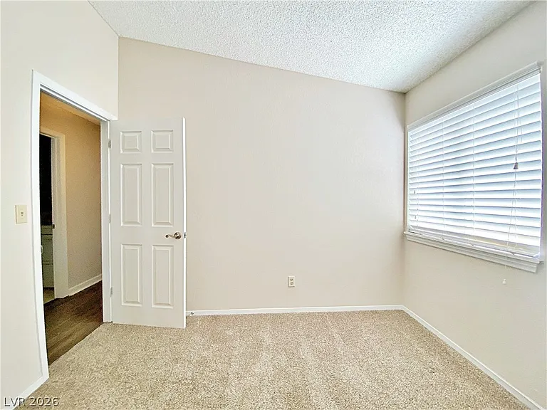 704 Callahan Point Dr — Photo 11