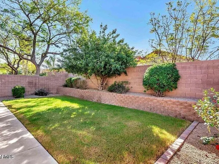 20729 N 37th Way — Photo 26