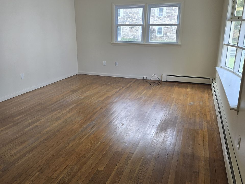 2nd image of 199 Mtjoy Rd