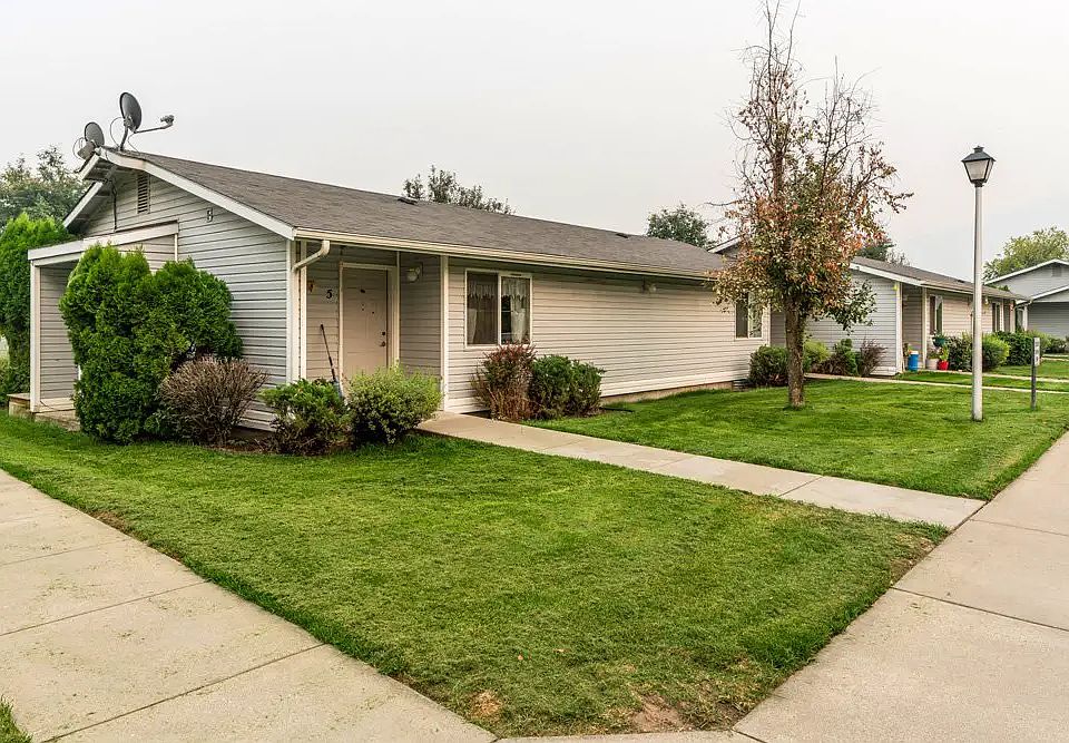 LS The Falls 550 E 8th Ave Kettle Falls WA Zillow