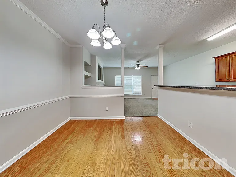 4872 Sierra Way — Photo 4