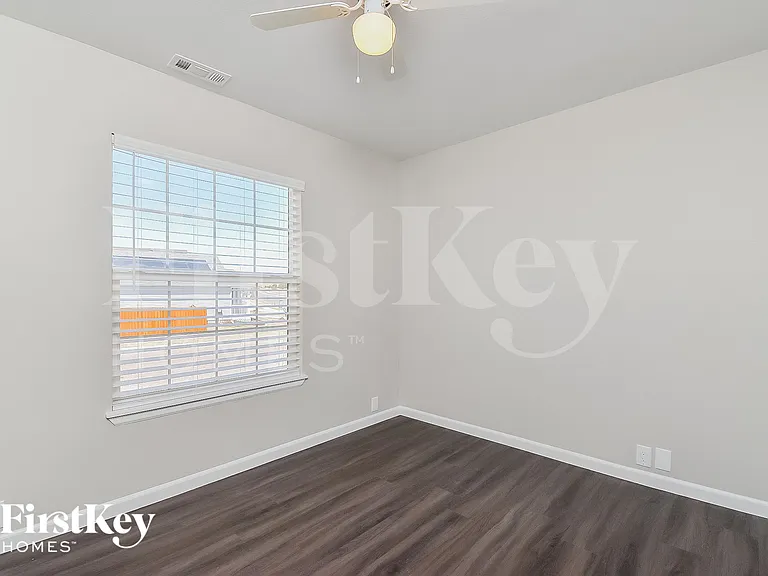 5918 Vallecito Dr — Photo 12