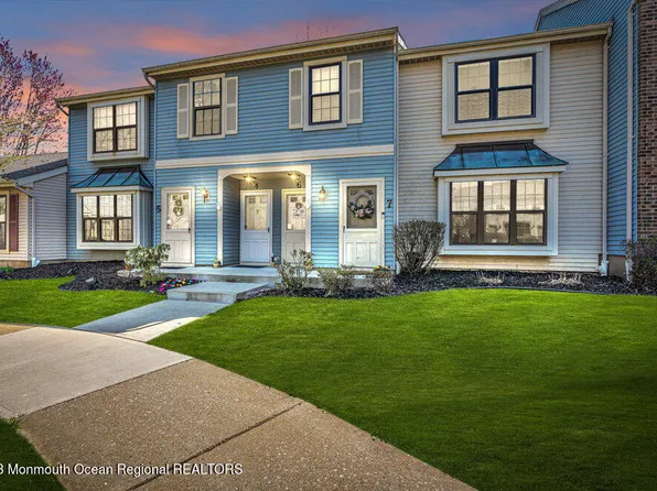 8 Deptford Court #7, Freehold, NJ 07728