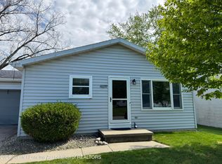 4019 Chickory Ln, Lansing, MI 48910