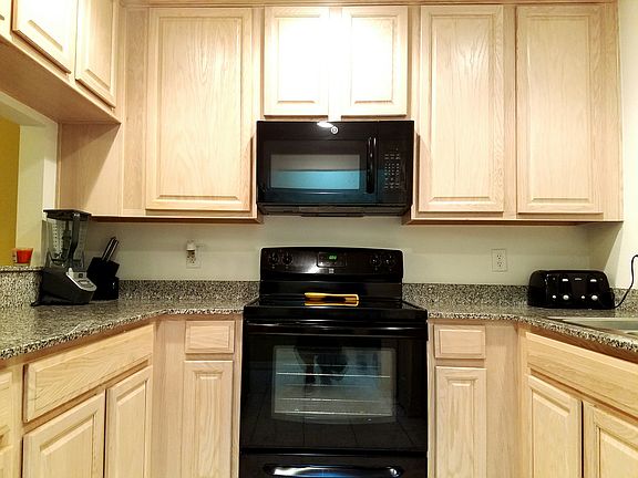 5th image of 9630 Charlesberg Dr