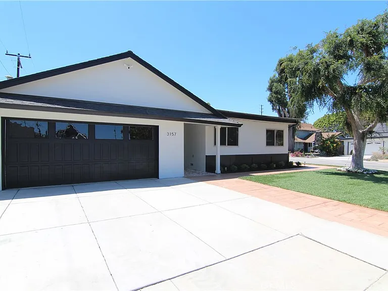3157 Cork Ln — Photo 3