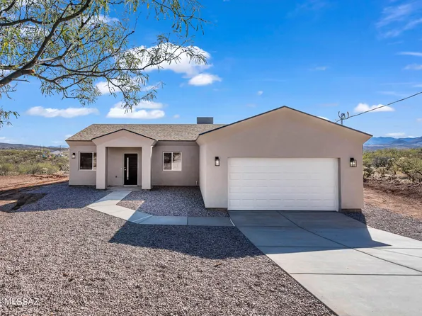 100 Headge Ct, Rio Rico, AZ 85648