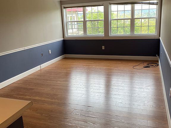 3rd image of 2749 Sullins St APT 312