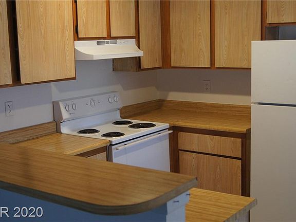 3rd image of 1912 Nebula Dr APT 181
