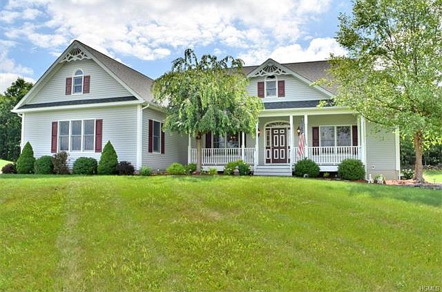 1st image of 55 Hickory Ln