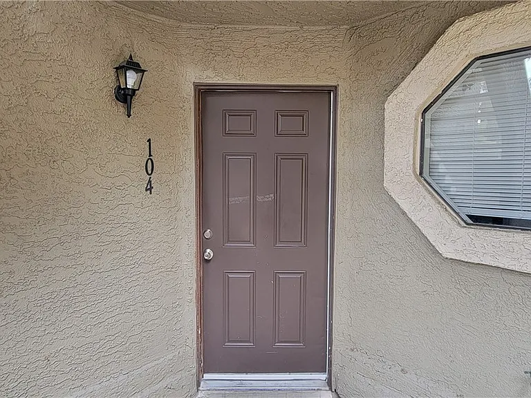 5044 S Rainbow Blvd #104 — Photo 1