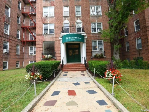 142-35 84th Drive #5L, Briarwood, NY 11435