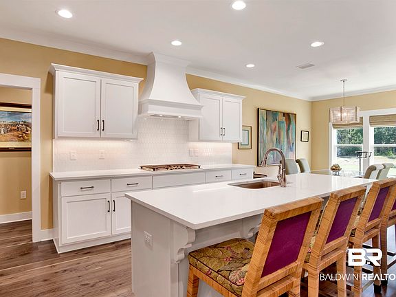 3rd image of 26505 Webster Ln