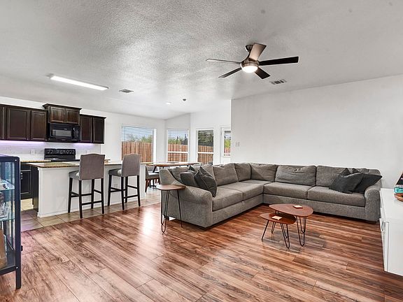 4th image of 9001 Mossy Creek Ln