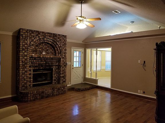 5th image of 4608 Humble Ave