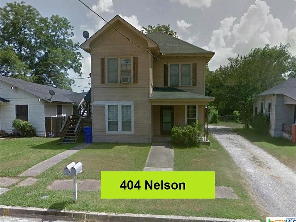 1st image of 404 Nelson St