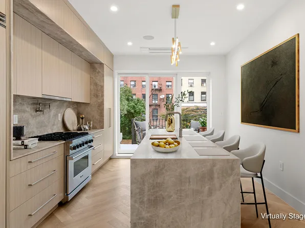 641a Baltic Street image 3 of 21