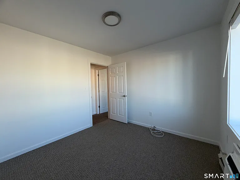 69 Cove Rd #B9 — Photo 13