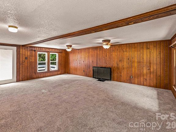 2nd image of 257 Maryland Dr