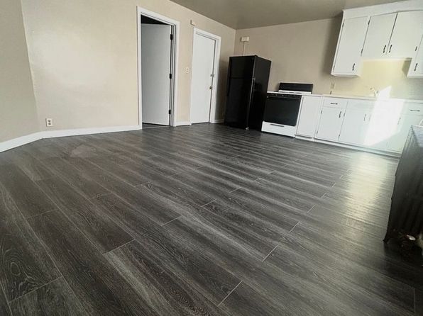 612 College Ave #301