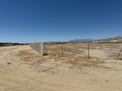 Brabham Ave, Rosamond, CA, 93560