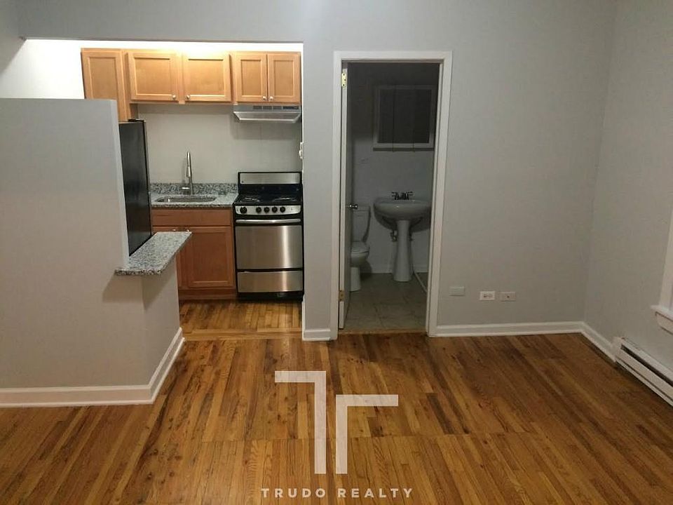 2nd image of 1456 W Fargo Ave APT 302