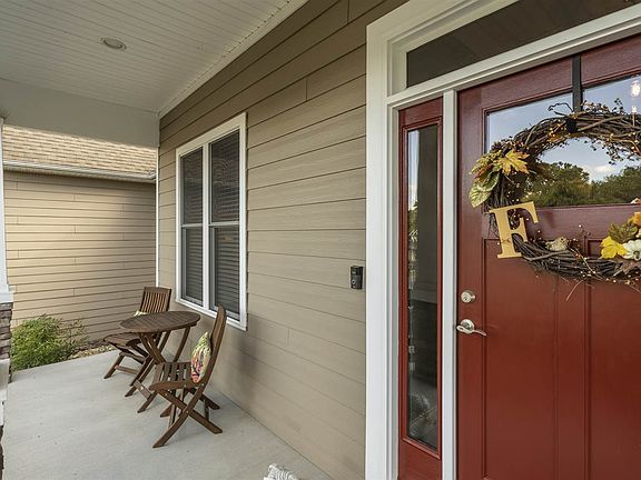 3rd image of 4590 Magnolia Ridge Dr