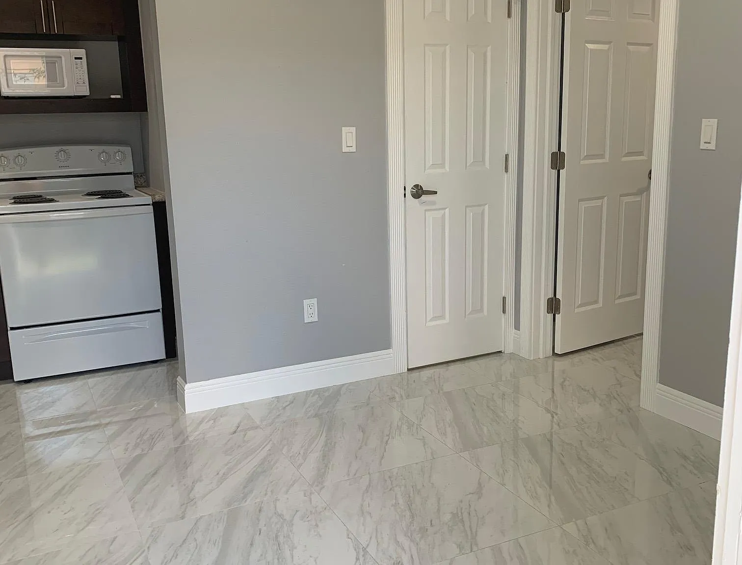 1 bed, 600 sqft, $1,795 — Photo 2