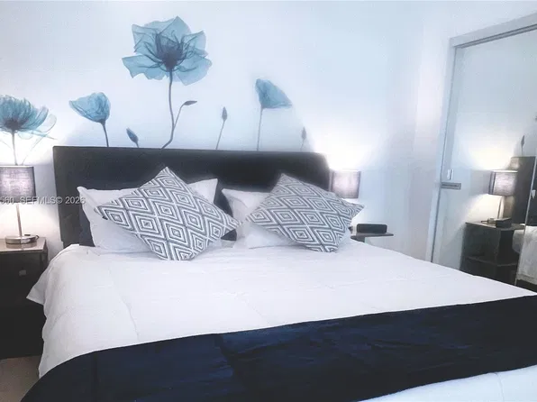 918 Ocean Dr APT 201, Miami Beach, FL 33139