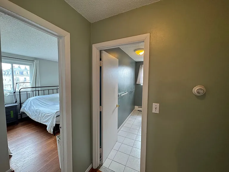 110 Pearl St #9 — Photo 27