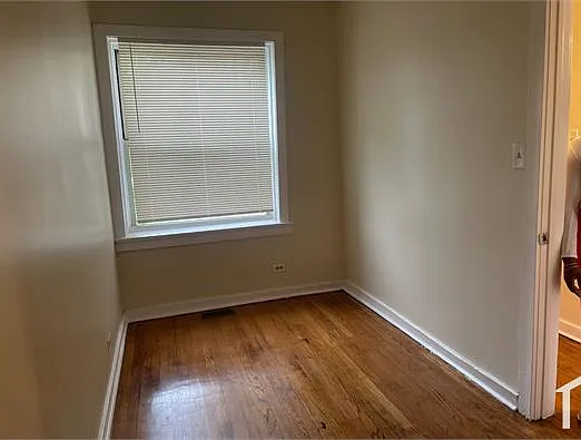 7955 S Emerald Ave #1 — Photo 15