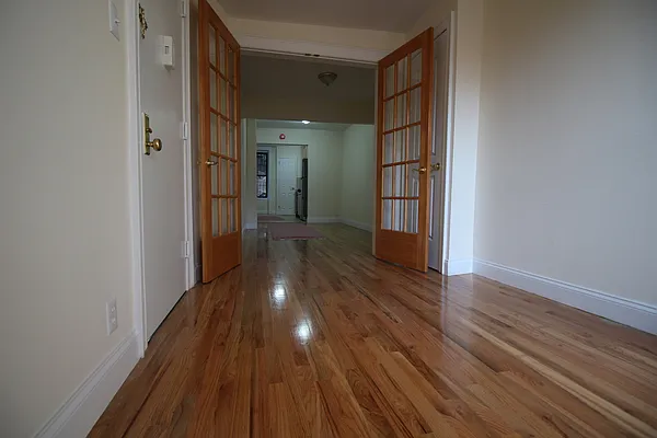 Rented by Compass | media 20