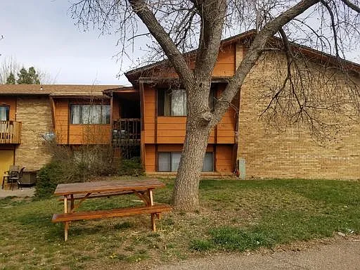 1734 Azalea Dr #6 — Photo 10