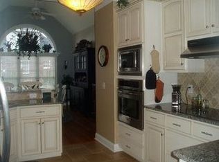 1758 30th Avenue Dr NE, Hickory, NC 28601