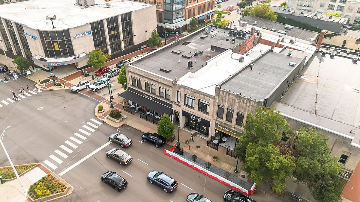 Building Photo - 103 N College Ave