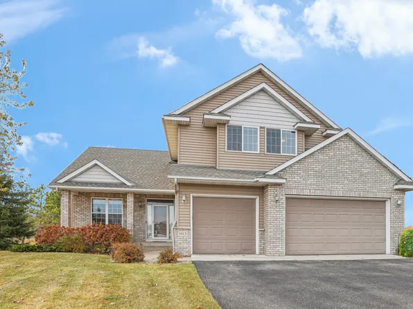 1013 Fairway Dr SE, New Prague, MN 56071