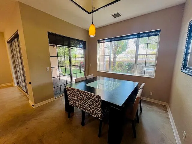 30 Beechdale Ln — Photo 9
