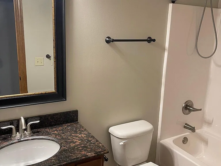 12606 E Willowgreen Cir — Photo 4
