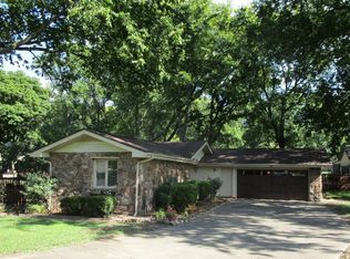56909 E Walnut Dr, Monkey Island, OK 74331
