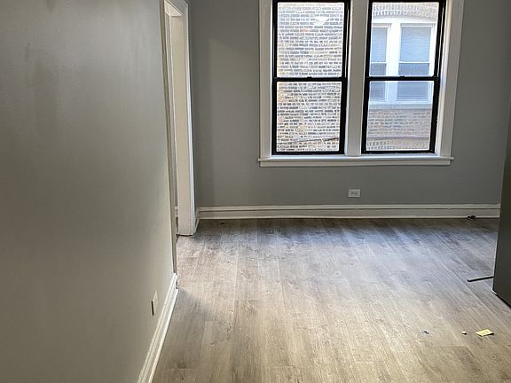 5th image of 7051 S Bennett Ave APT 202