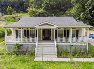 3864 Poplar Creek Rd, Grundy, VA 24614