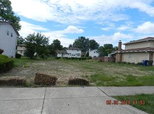 2185 Maplewood Dr, Columbus, OH 43229