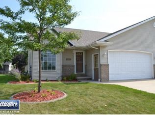 1902 Kelly St, Little Chute, WI 54140