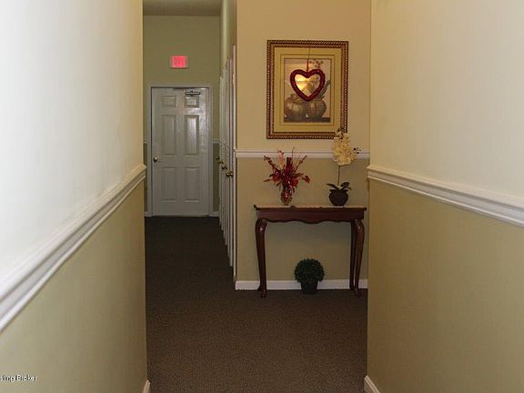 4th image of 9102 Hawthorne Pointe Dr Unit 103
