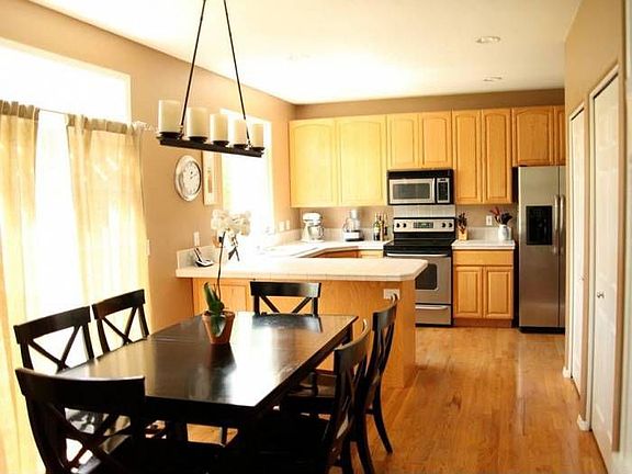 3rd image of 18413 SE 42nd Cir