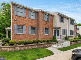 137 Chalkboard Ct, Moorestown, NJ 08057