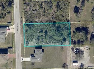 914 Richmond Ave N, Lehigh Acres, FL 33972