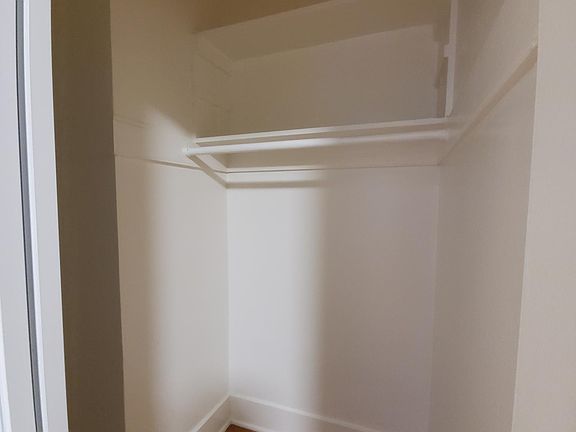 4th image of 142 McAllister St #108