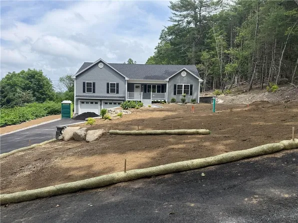 50 Hope Furnace Rd, Coventry, RI 02816